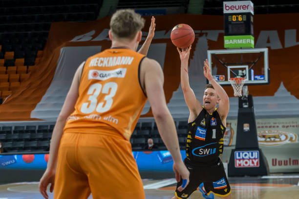 都会举办 都会举办