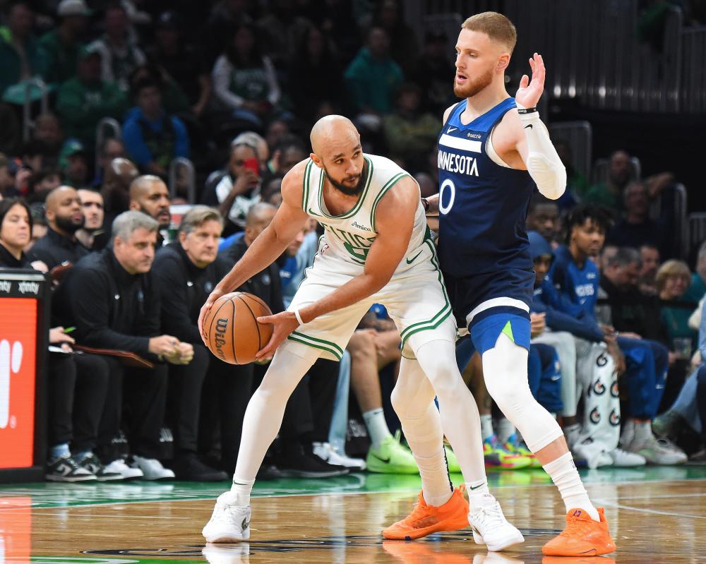 都牵动着球 都牵动着球