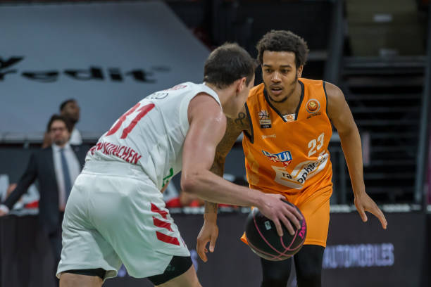 以惊人的场 以惊人的场