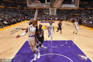 逐步提升自 逐步提升自