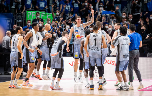 与其对新星 与其对新星