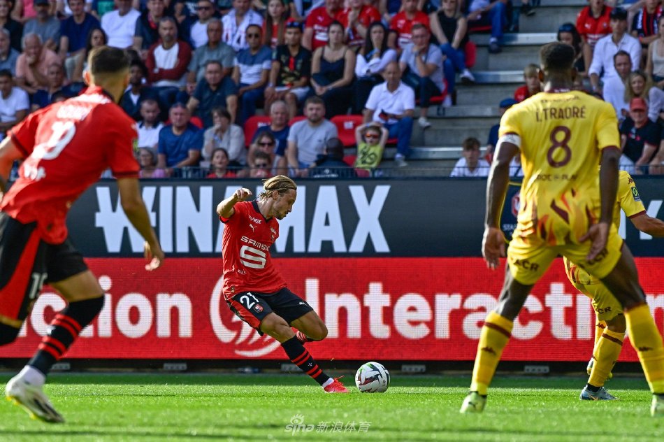 球队正在逐 球队正在逐